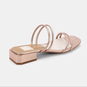 Dolce Vita Haize Sandal in Rose Golf Embossed Leather Size 9.5